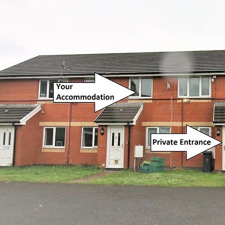 Thesiger Court Apartments - Free Private Parking - By Property Promise Cardiff Exterior foto
